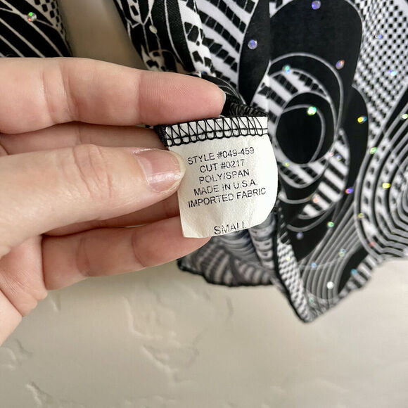 Vintage All Hours Size Small Top - 80s 90s Black White Sequined Graphic - Picture 7 of 9